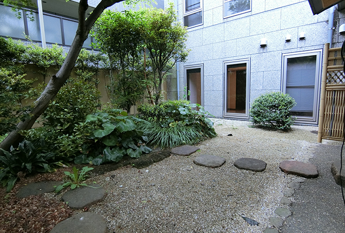 2 bedroom apartment for rent in Azabu juban.