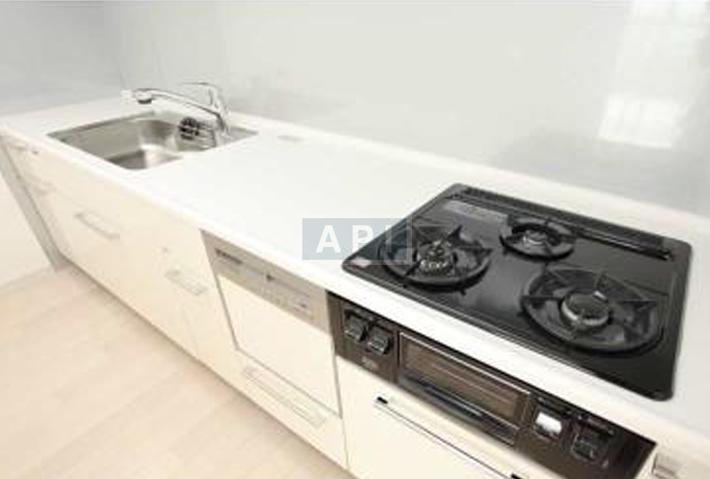  | MFPR MEGURO TOWER Interior photo 06