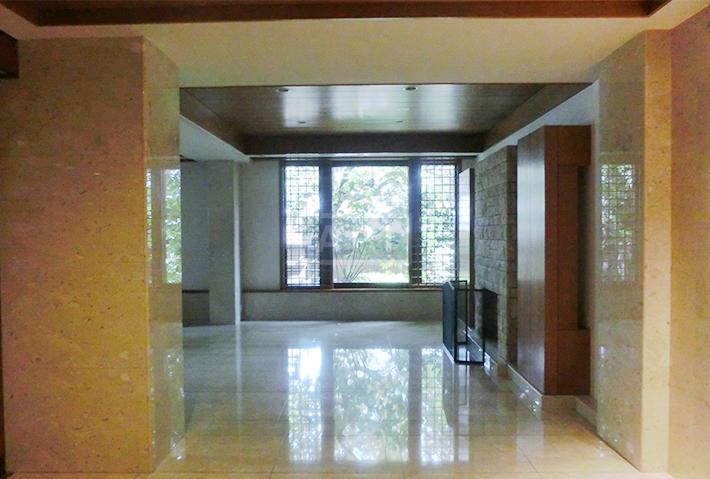  | THE OAK HILLS Exterior photo 07