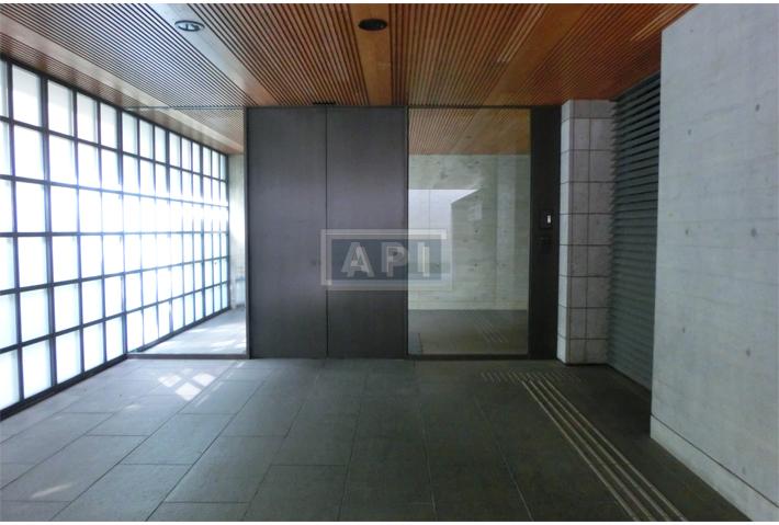 Entrance Hall | CHIDORIGAFUCHI HOUSE Exterior photo 06