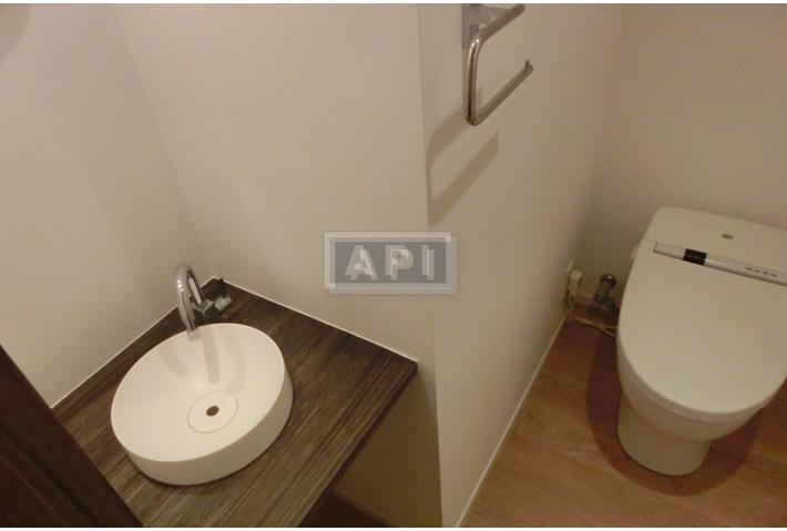  | QIZ HIROO Interior photo 17