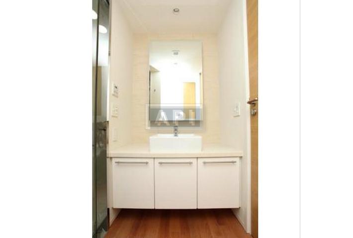 Powder Room | PARK AXIS AOYAMA 1-CHOME TOWER Interior photo 08