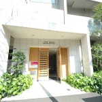 Entrance | PARK RESIDENCE MINAMI-AOYAMA Exterior photo 02
