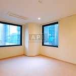  | IZUMI GARDEN RESIDENCE Interior photo 02