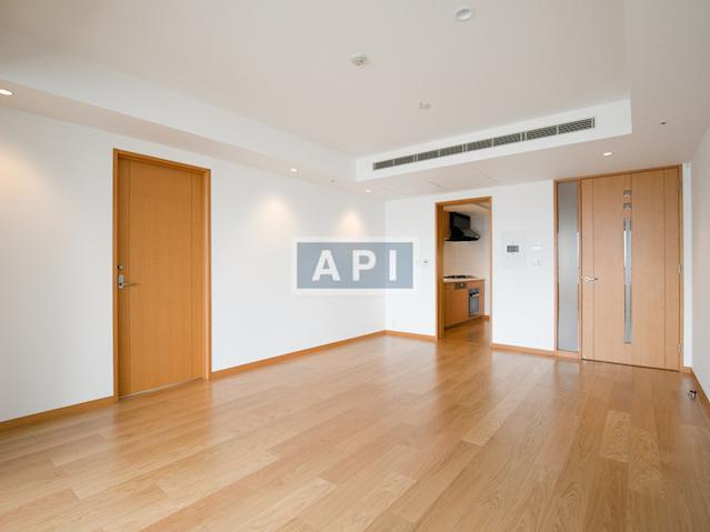  | AKASAKA TAMEIKE TOWER RESIDENCE Interior photo 02