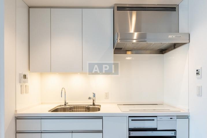  | LA TOUR MITA Interior photo 03