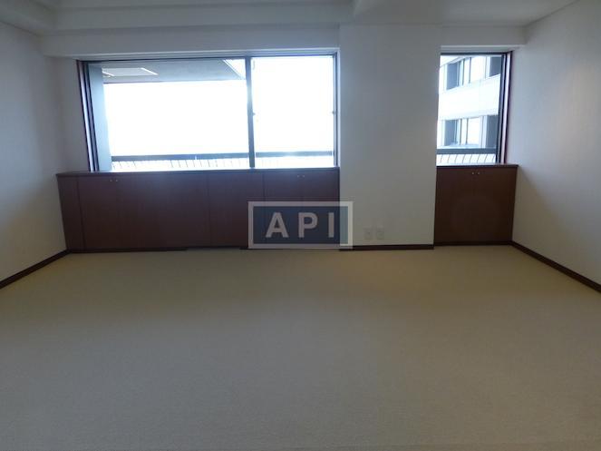  | GOTENYAMA TRUST COURT Interior photo 15