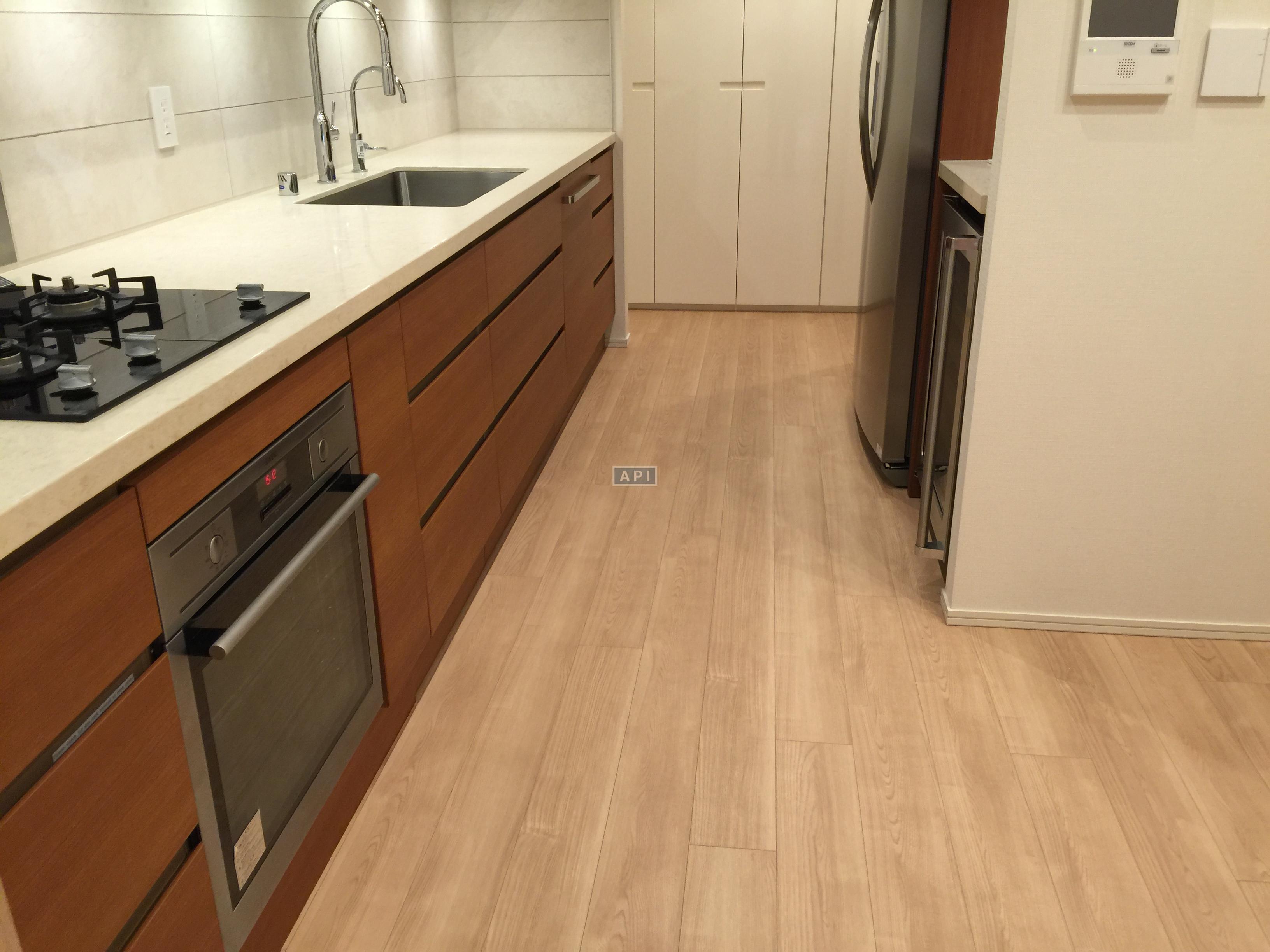 KITCHEN | ROPPONGI PLACID Interior photo 04