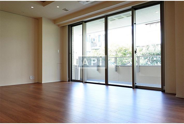  | ROPPONGI PLACID Interior photo 02