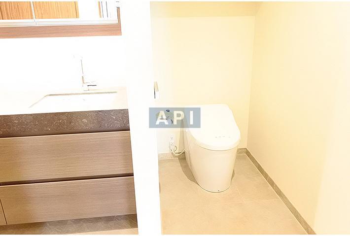  | ROPPONGI PLACID Interior photo 18