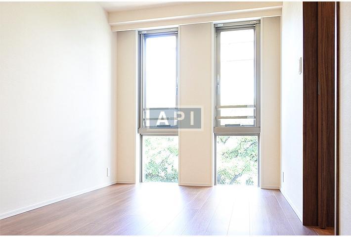  | ROPPONGI PLACID Interior photo 13