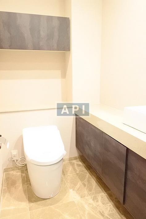  | ROPPONGI PLACID Interior photo 16