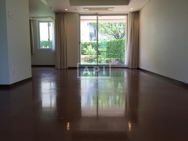  | FORETSEINE REINANZKA RESIDENCE Interior photo 02