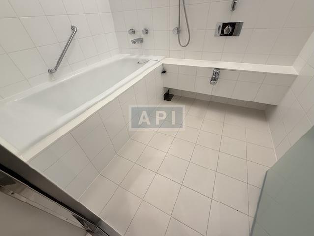  | THE PRUDENTIAL TOWER RESIDENCE Interior photo 12