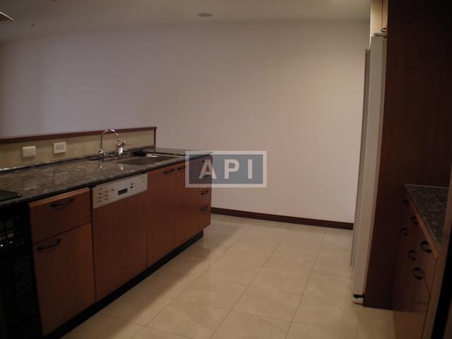  | AOYAMA DAIICHI MANSIONS Interior photo 03