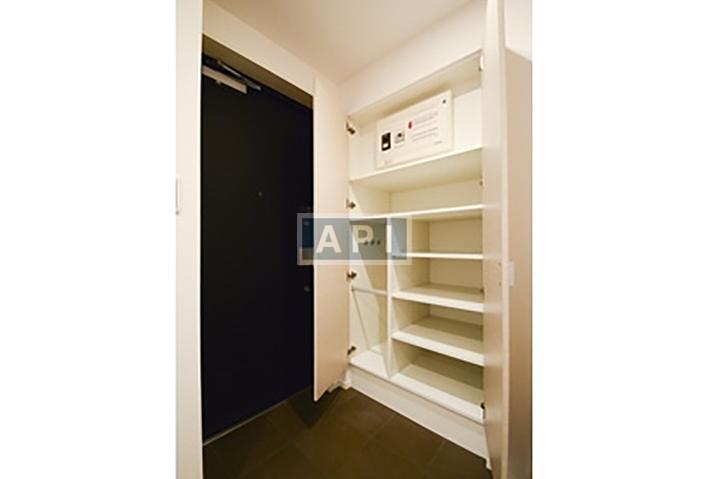  | OPUS RESIDENCE EBISU Interior photo 12