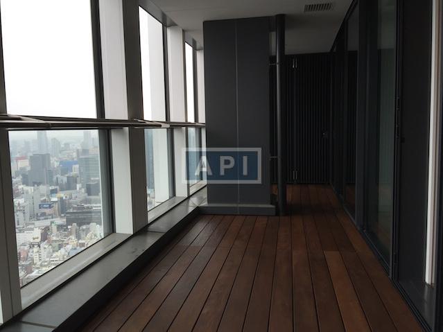  | TORANOMON HILLS RESIDENCE Interior photo 02
