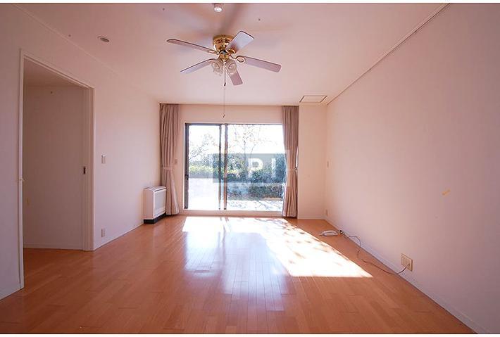 | YAMATE HOMES Interior photo 02