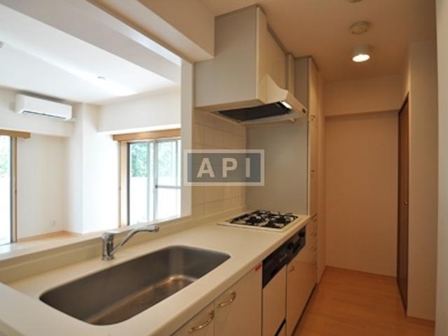  | ROPPONGI RESIDENCES Interior photo 05
