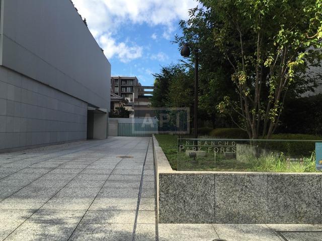  | NIBANCHO PARK FOREST Exterior photo 03