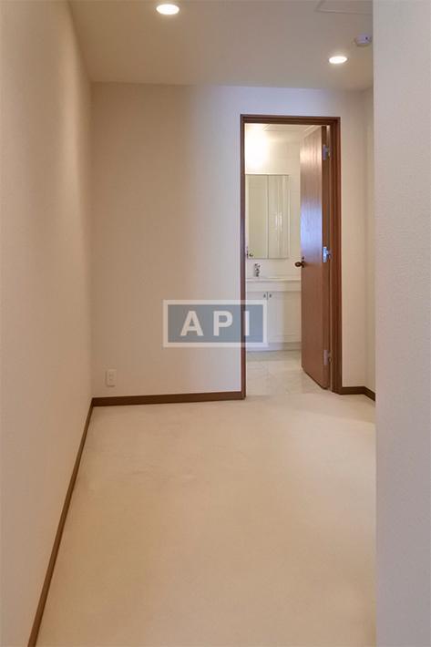  | THE OAK HILLS Interior photo 06