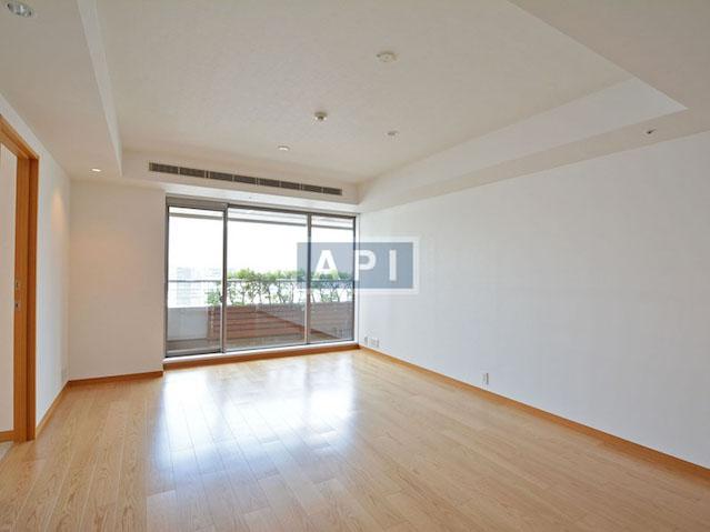  | AKASAKA TAMEIKE TOWER RESIDENCE Interior photo 02