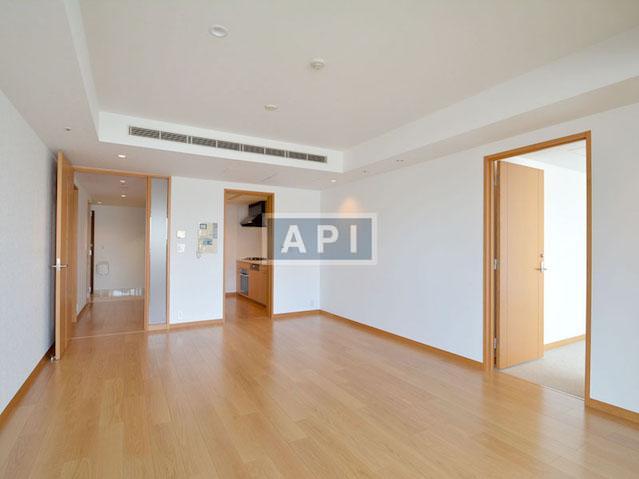  | AKASAKA TAMEIKE TOWER RESIDENCE Interior photo 03