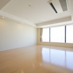  | LA TOUR MITA Interior photo 01