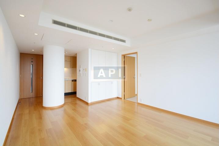  | AKASAKA TAMEIKE TOWER RESIDENCE Interior photo 02