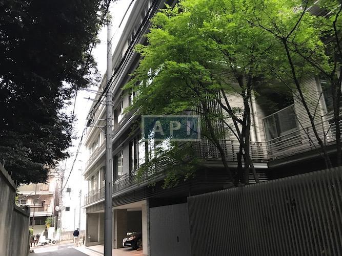  | PARK HOUSE TOKIWAMATSU Exterior photo 04