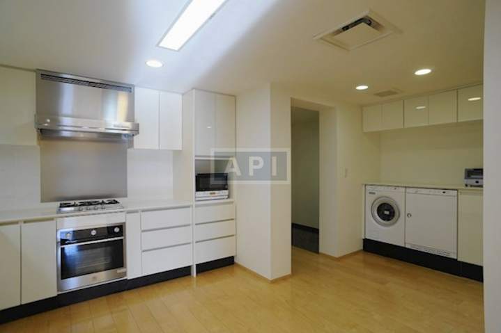  | RESIDENCE DAIKANYAMA Interior photo 03