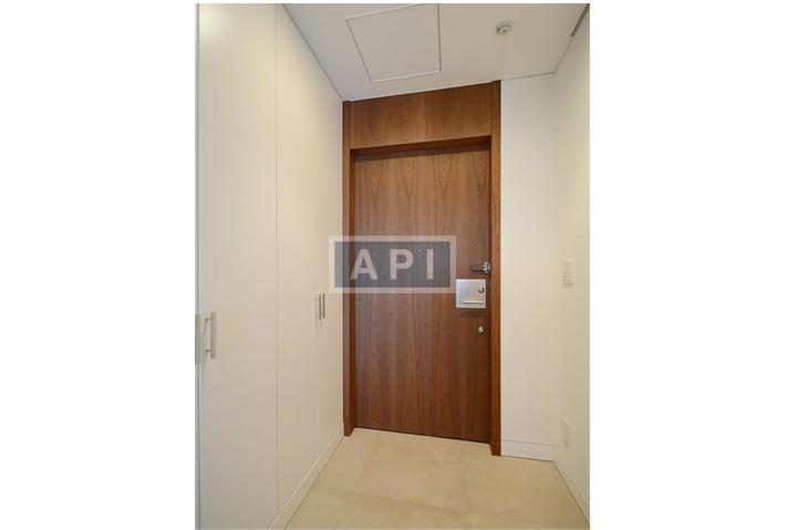  | ARK HILLS SENGOKUYAMA RESIDENCE Interior photo 10