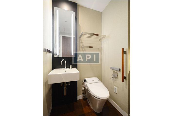  | ARK HILLS SENGOKUYAMA RESIDENCE Interior photo 07