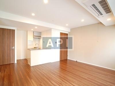  | OPUS RESIDENCE EBISU Interior photo 02