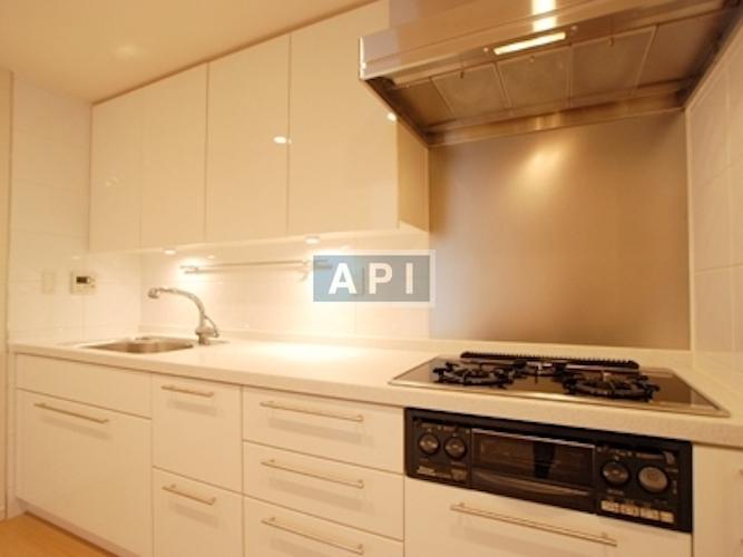  | FUKASAWA HOUSE Interior photo 04