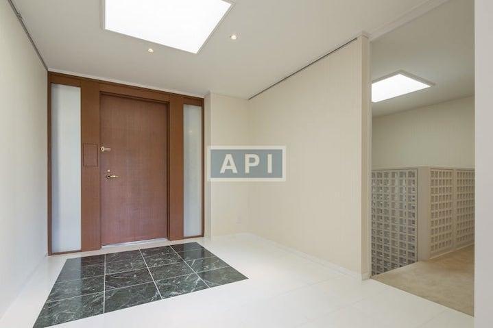  | CORTILE KOMABA Interior photo 04