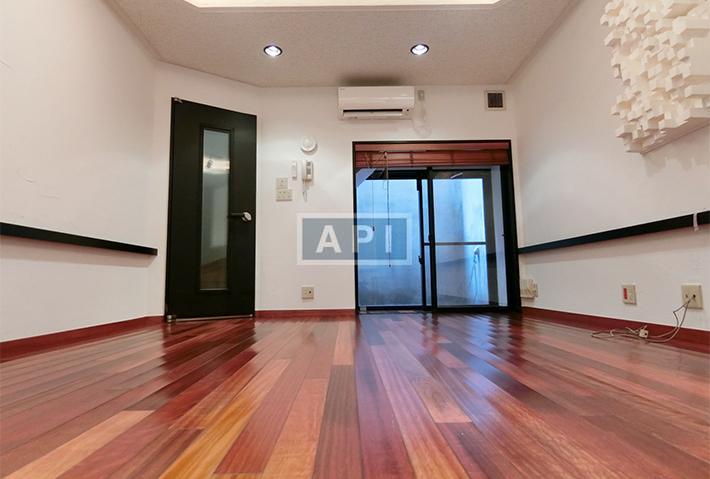  | HOUSE IN HIROO 5-CHOME Interior photo 18