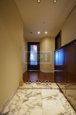  | IZUMI GARDEN RESIDENCE Interior photo 07