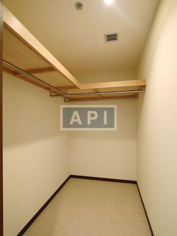  | ROPPONGI HILLS RESIDENCE B TOWER Interior photo 08