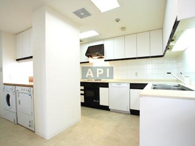  | PARK LANE PLAZA Interior photo 02