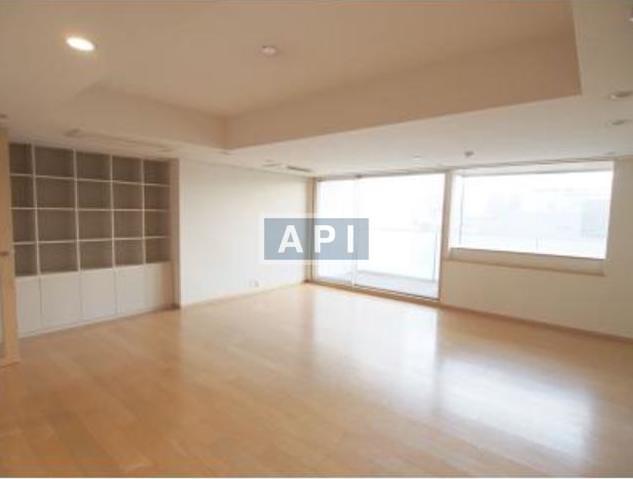  | MINAMI-AOYAMA GARDEN COURT Interior photo 02