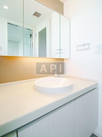  | LA TOUR AOBADAI Interior photo 03