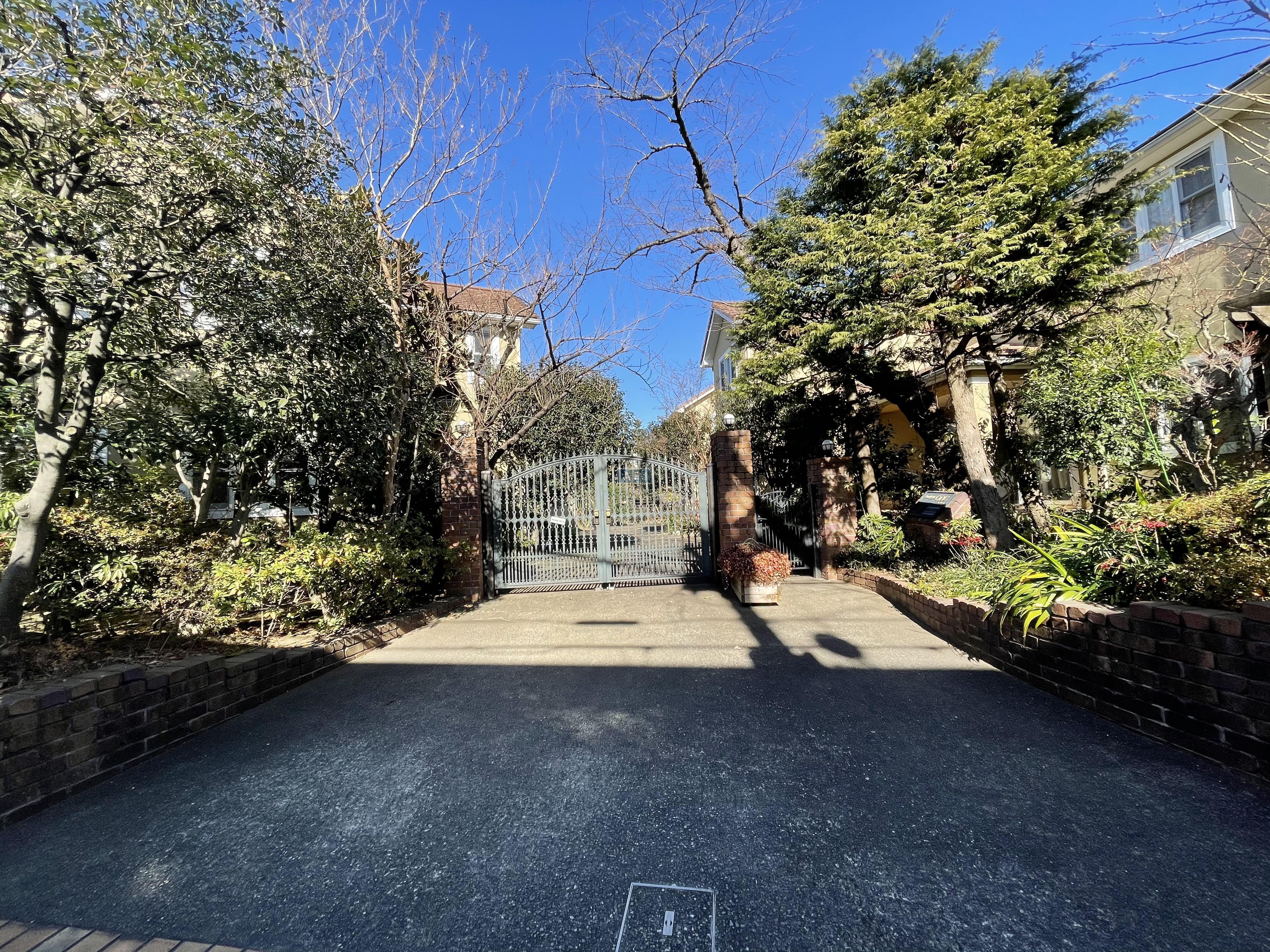  | KAMINOGE ONE #D Interior photo 05