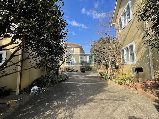  | KAMINOGE ONE #D Interior photo 06