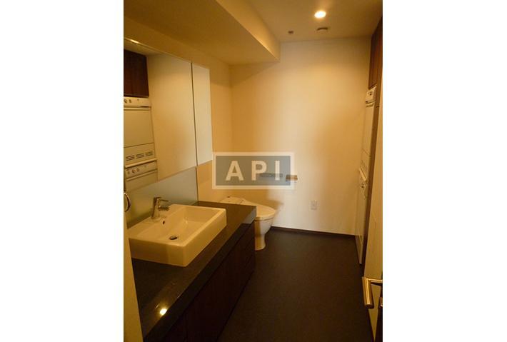  | NIBANCHO TERRACE Interior photo 05