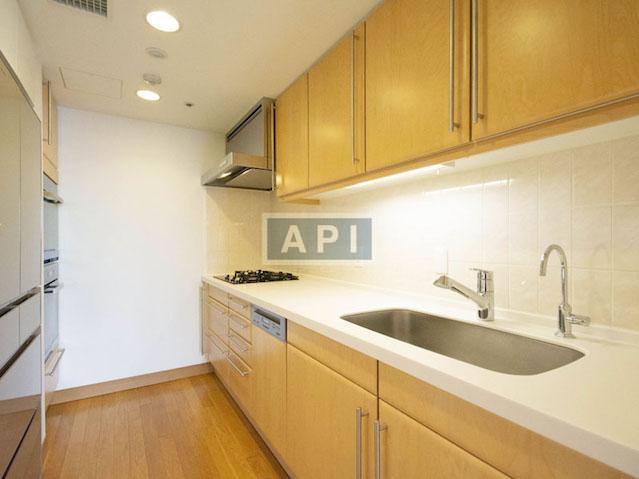  | MOTO-AZABU HILLS FOREST TOWER Interior photo 03