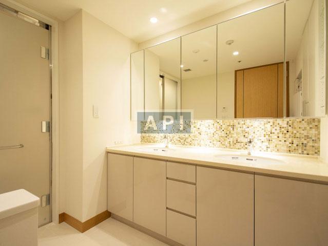  | MOTO-AZABU HILLS FOREST TOWER Interior photo 06