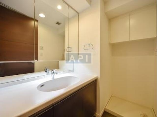  | LIETO COURT ARX TOWER Interior photo 07
