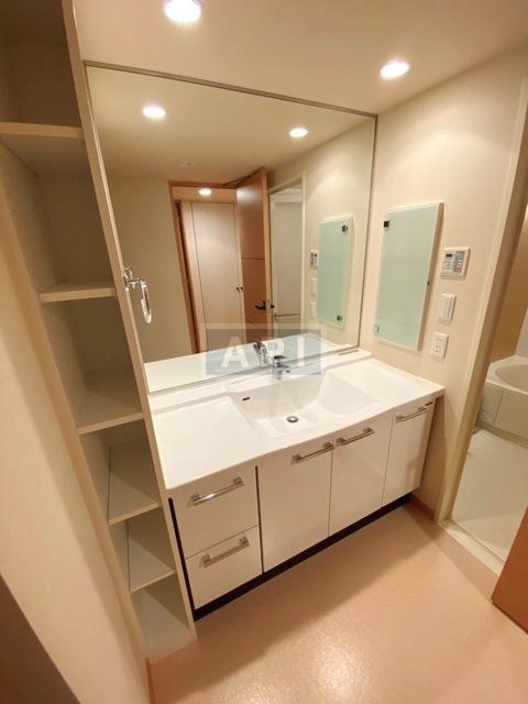  | MFPR MEGURO TOWER Interior photo 02