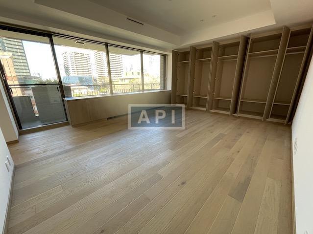  | SHIROYAMA TRUST COURT Interior photo 12